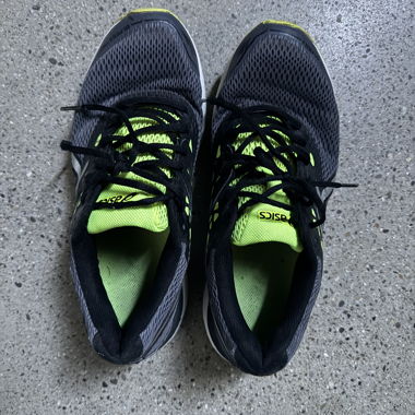 Chaussures de course Asics GEL-PULSE 9