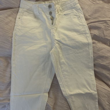  Weisse Skinny-Jeans