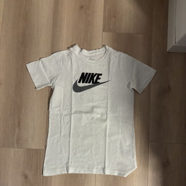 Nike T-Shirt