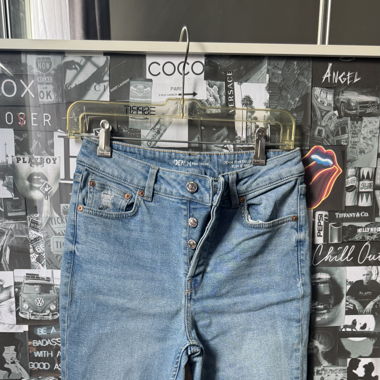jeans
