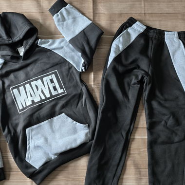 Marvel-Set: Hoodie & Jogginghose