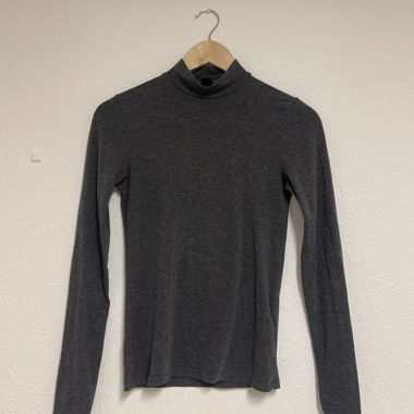 Maglia dolcevita grigio scuro di New Yorker
