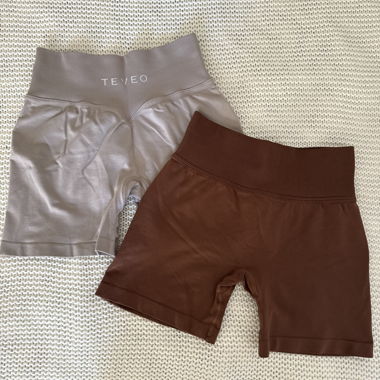 Teveo Sport Shorts Set