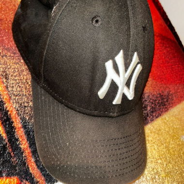 Black NY Cap