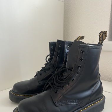 Dr. Martens Schwarz 