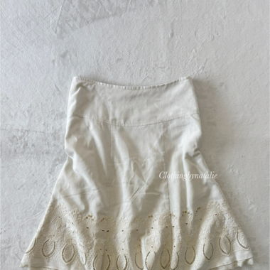 Gonna Ricamata in Lino Bianco (S/M)