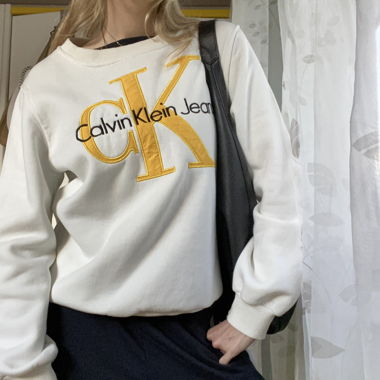 Calvin Klein Sweater