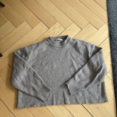 Pull en maille gris