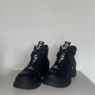 Buffalo Stiefel(letten)