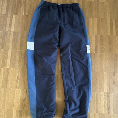 Size M