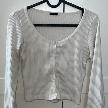 Brandy Melville weisser Ripp-Cardigan