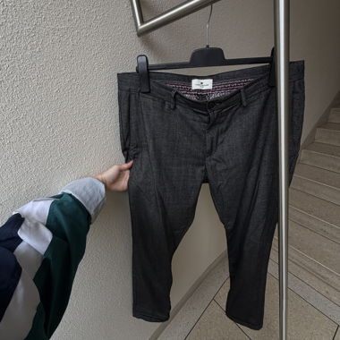 Pantaloni Chinos Tom Tailor