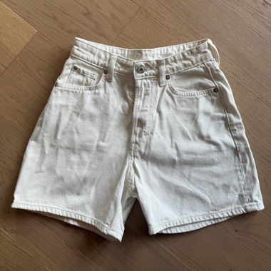 Short in denim bianco