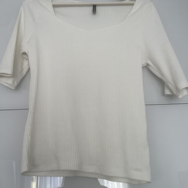Top a Coste Bianco con Maniche 3/4