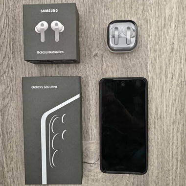 Samsung Galaxy S26 Ultra Bundle