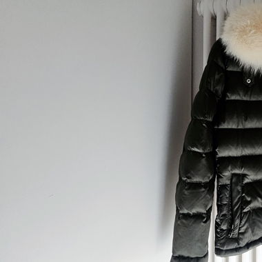 Seltene Pradajacke mit Echtfell (nicht abnehmbar)