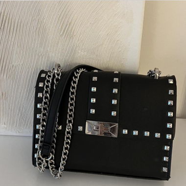 schwarze Tasche