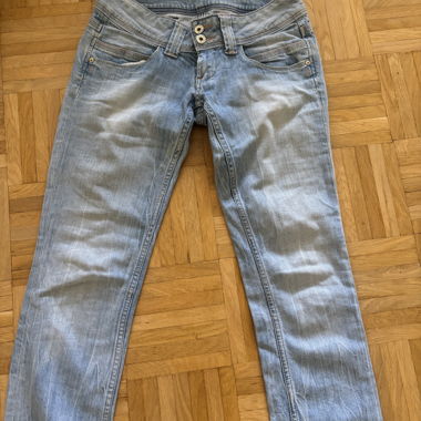 Pepe Jeans light wash jeans
