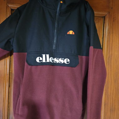 Sweat à capuche Ellesse 