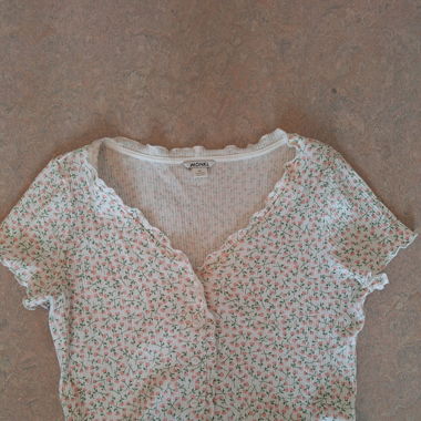 Geblumtes Crop Shirt