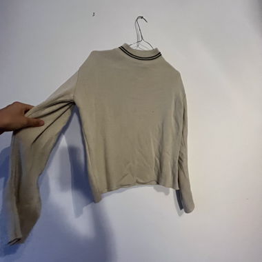 Beiger Strickpullover