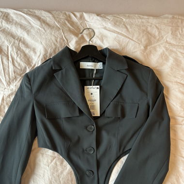 Bershka Jacke Blazer Crop