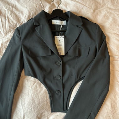 Bershka Jacke Blazer Crop