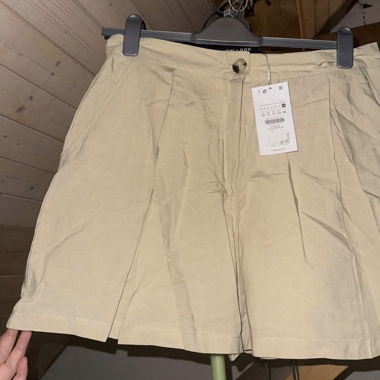 Shorts, EU44, NEU!