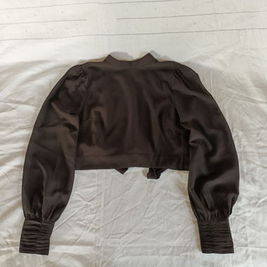 Rückenfreie Bluse