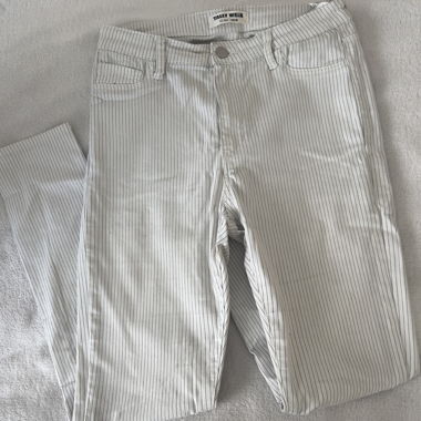 Weisse Jeans gestreift Gr.38