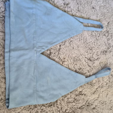 Top a fascia blu chiaro