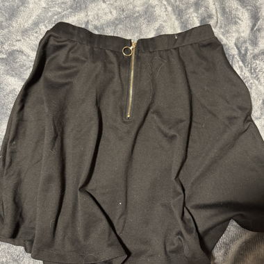 Schwarzer Rock Gr. M