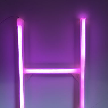 LED Buchstabe H