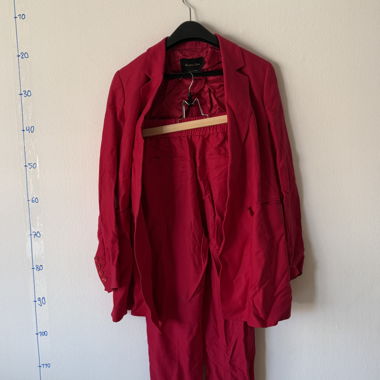 Ensemble blazer rouge de Massimo Dutti