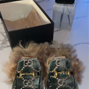 Mules Gucci princetown