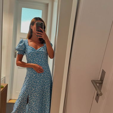 Kleid 