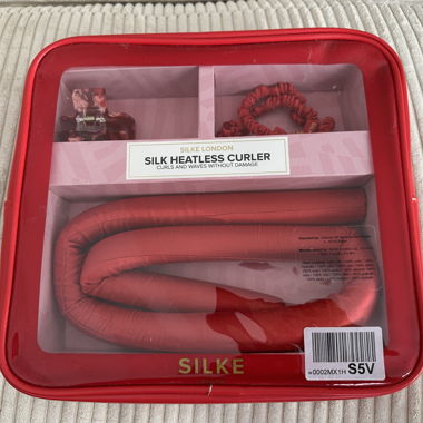 Silk heatless curler