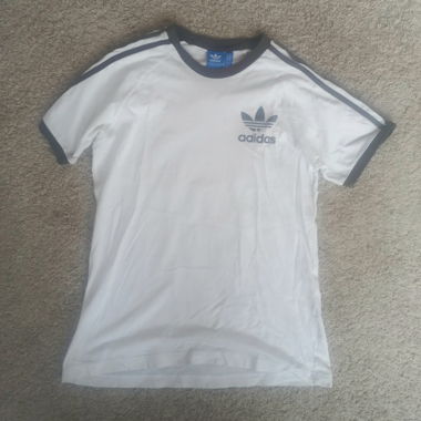 t shirt adidas 