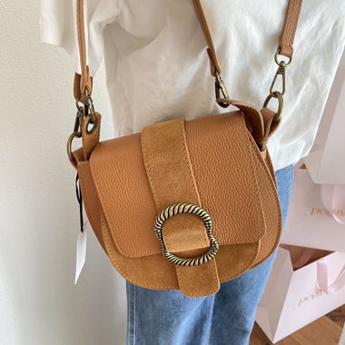 Echtledertasche mit Schnalle Braun
