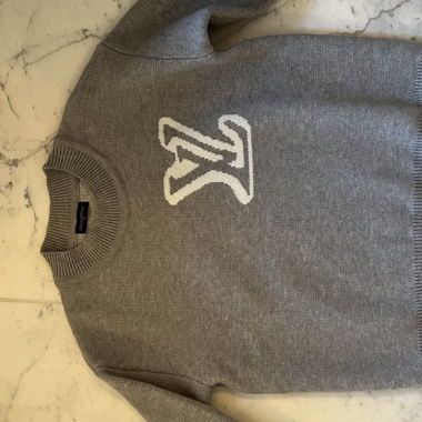 Pull en maille Louis Vuitton gris