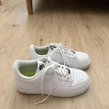 Nike Air Force 1 White