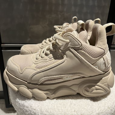 Sneakers beige chunky Buffalo 