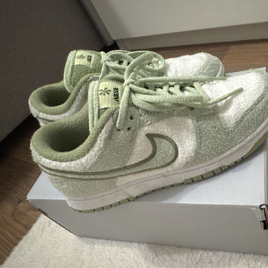 Nike Dunk Low Fleece Green
