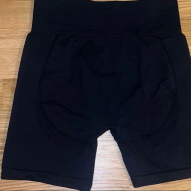 H&M Move Schwarze Sport Shorts Grösse M Seamless