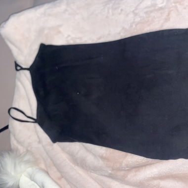 Enges Kleid