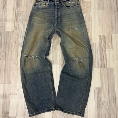 ERD Jeans strappati
