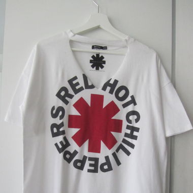 Red Hot Chily Peppers T-Shirt
