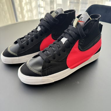 Sneaker mid Nike nero/rosso Mis. EUR 45