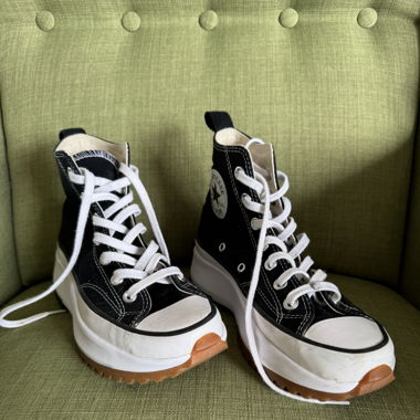 Converse Run Star Hike