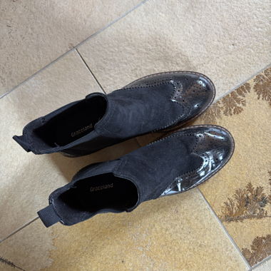 Graceland Chelsea Boots